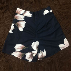 Zipped Flower Printed Short